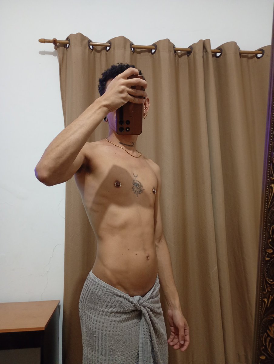 _Ravis00's tweet photo. O banho quente pós trampo é sagrado. https://t.co/ojj3zQXbnt