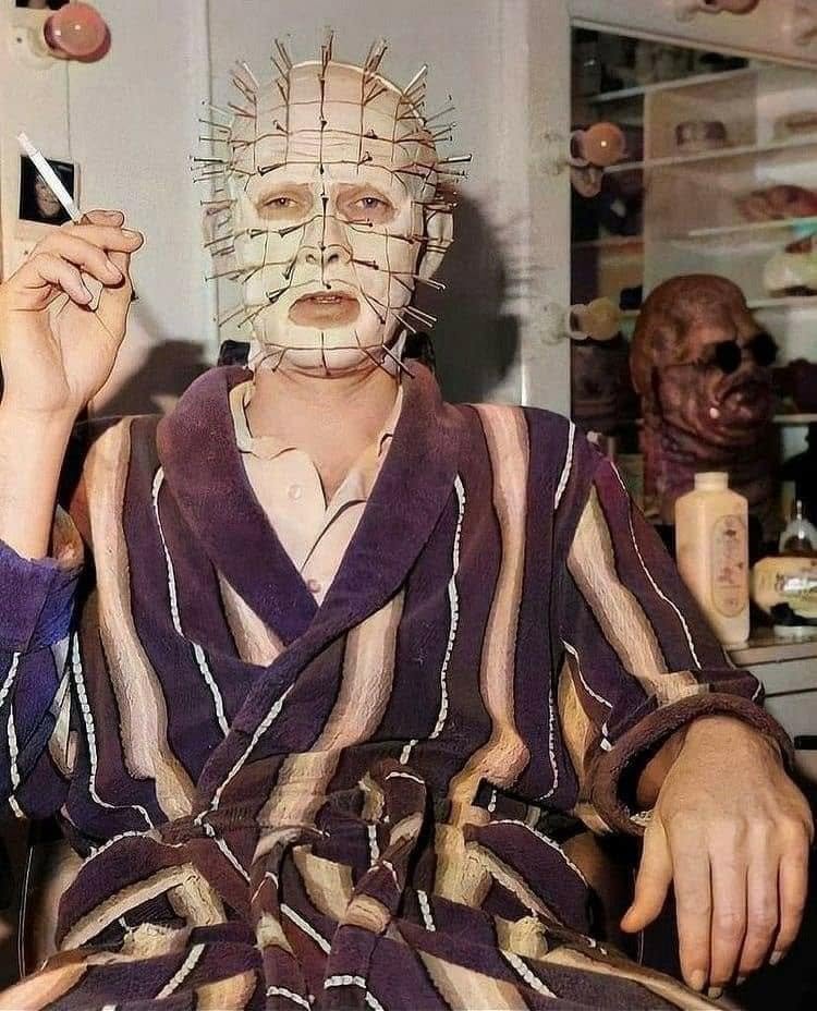 TheFilmStage's tweet photo. On the set of 'Hellraiser,' now playing in a new 4K restoration @IFCCenter: https://t.co/0HsSzDoIS5 https://t.co/355s3hjans