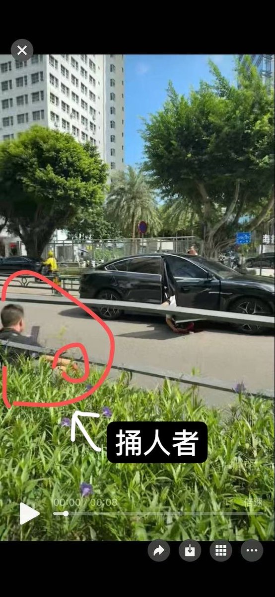 Caikmg's tweet photo. 也是个爷们

果然坏人不怕你拿起法律

就怕你拿起武器 https://t.co/tKrhG7Y0G9