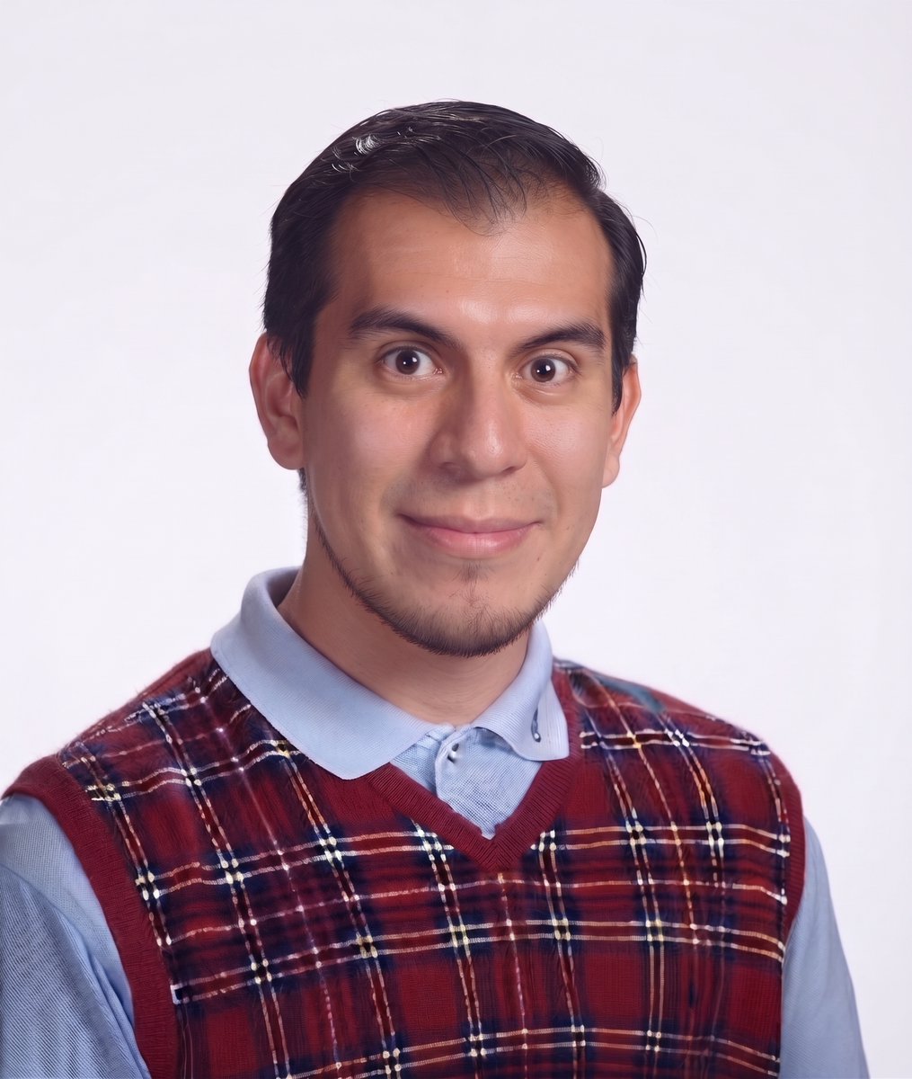 sincuentosec's tweet photo. - Insultó al papá del presidente en tuits viejos.
- Dice proteger Quito y fue abogado de la CONAIE.
- Amenazó a empleados públicos para poner ministros que tenían impedimento.
- Despidió cientos de médicos y ahora busca su apoyo.
El es @HaroldBurbanoOk https://t.co/hKzJbKhLaf
