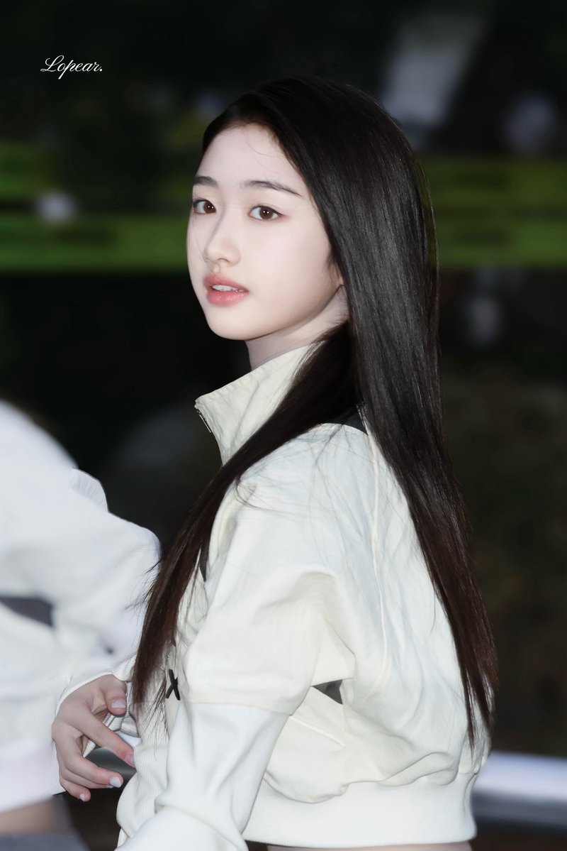 Lopear0129's tweet photo. 261023
#A2O #A2OLITE #아윤 #AYUNE https://t.co/Xir46KZQpX