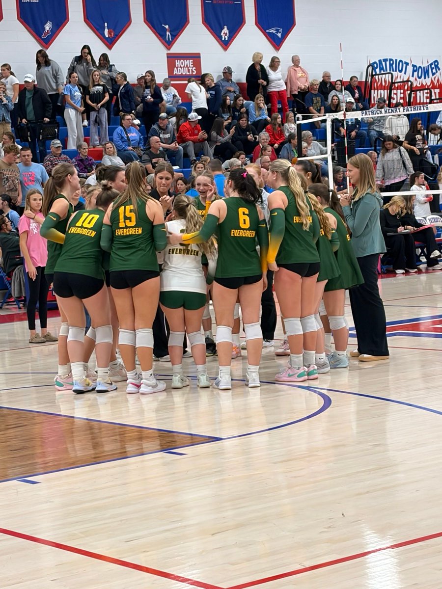 evglocalschools's tweet photo. Great job tonight ladies! https://t.co/geGjQbB02i