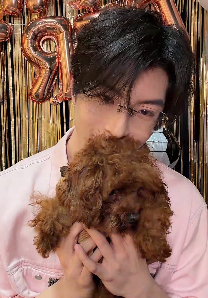 Meapi_Meapi's tweet photo. Random qiuqiu pictures🧡🧡🧡🧡🧡 https://t.co/gmrrmYLAj8