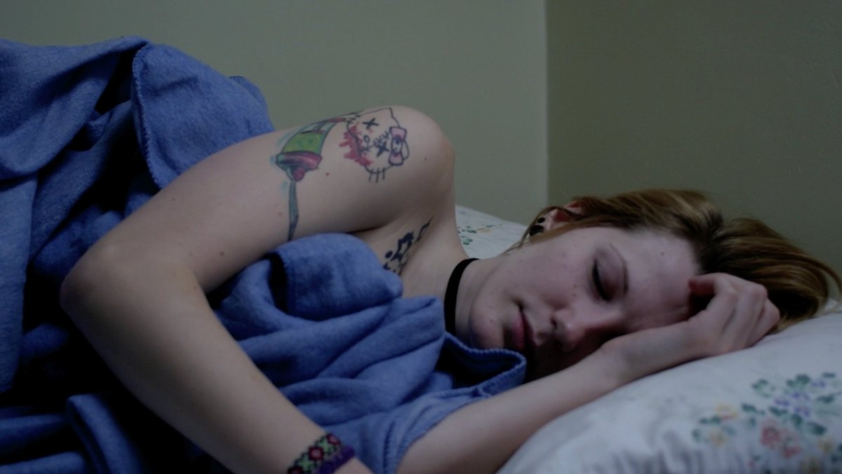 Left_Hand_Path's tweet photo. Megan Garcia was easily my favorite actor in the film, with a range to her performance that allowed for a character depth that the others could not achieve. She’s got a Kirsten Dunst-esque vibe about her that works in the role, plus I found myself taken with her tattoos. 😍 https://t.co/fLEajO8ojj
