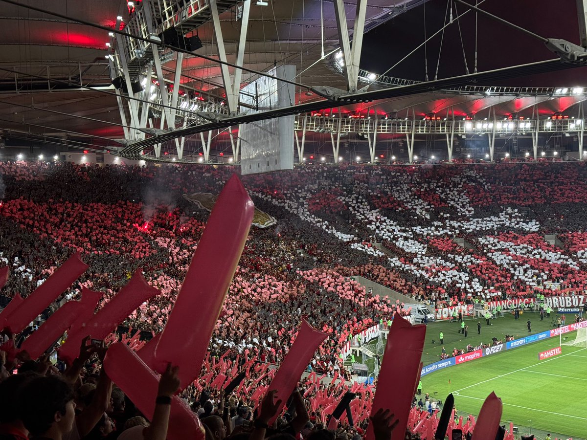 Nacao12's tweet photo. Queremos a quinta!

ib.: @lucas_bayer_

#Nação12
#Nadanospara
#Flamengo

☝🏾✌🏾🥁🚩🏴 https://t.co/NNakeP6TKU