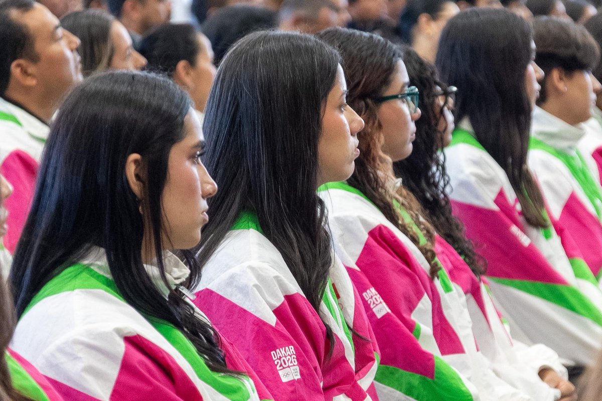 COM_Mexico's tweet photo. “Lleven nuestra bandera con orgullo, defiéndanla con el corazón. Disfruten cada momento, aprendan de cada experiencia y recuerden que llegar hasta aquí ya habla de su enorme capacidad y talento”.
Con estas emotivas palabras, nuestra presidenta María José Alcalá alentó a la delegación mexicana durante la ceremonia de abanderamiento rumbo a los IV Juegos Olímpicos de la Juventud Dakar 2026. 🇲🇽🏅