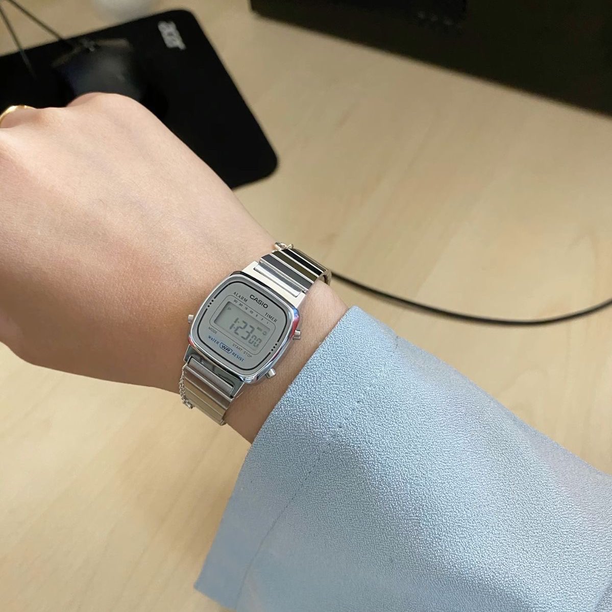 blumiwu's tweet photo. elegant watch from casio

—a thread https://t.co/aDaCmG0KoA