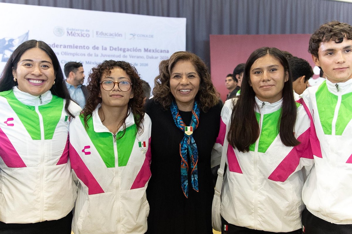 COM_Mexico's tweet photo. ✨ Cada uno de nuestros atletas lleva consigo años de esfuerzo, disciplina y el sueño de representar a México ante el mundo.

“Van a los Juegos Olímpicos de la Juventud Dakar 2026 a representar a México, a competir frente al mundo y a demostrar de qué están hechos”, destacó nuestra presidenta María José Alcalá.