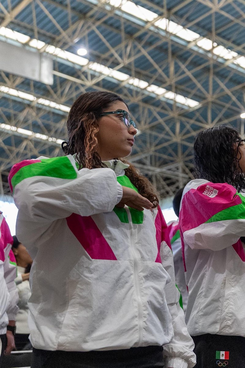 COM_Mexico's tweet photo. ✨ Cada uno de nuestros atletas lleva consigo años de esfuerzo, disciplina y el sueño de representar a México ante el mundo.

“Van a los Juegos Olímpicos de la Juventud Dakar 2026 a representar a México, a competir frente al mundo y a demostrar de qué están hechos”, destacó nuestra presidenta María José Alcalá.