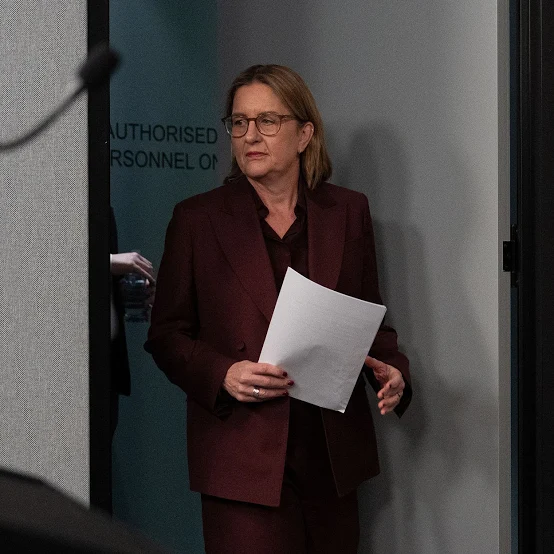 Ausbobsmit's tweet photo. Jacinta Allan blew $3 billion dollars on covid spending between 2024 and 2025

WTF?

This is corruption. Pure and simple. https://t.co/XcskspvDdx