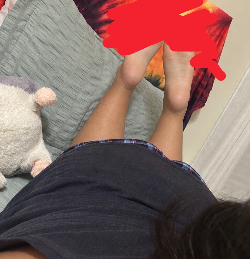thxttybro's tweet photo. toe pics? 

not for free!
send to my Venmo in my profile and you’ll get a dm 😘🥰

findom findomme feet feetpics send paypig https://t.co/bNu87xJXWd