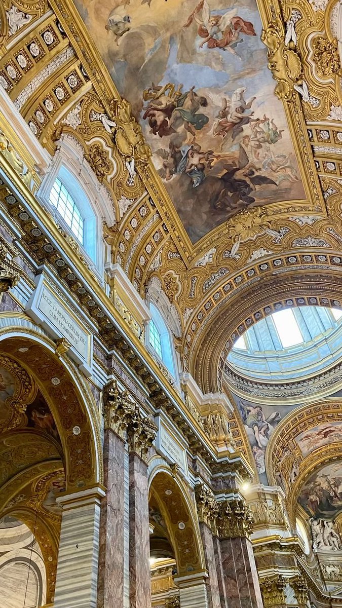 oceannvibe's tweet photo. Rome,italy https://t.co/PfqvKCTmtd