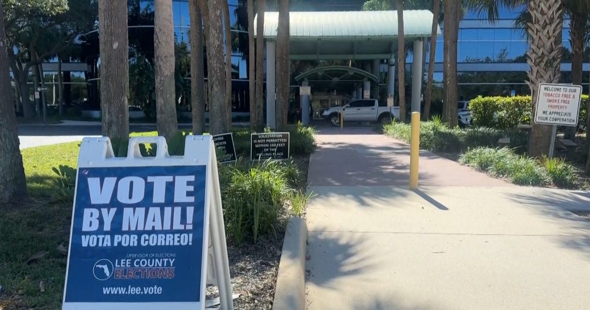 winknews's tweet photo. Missed the mail-in deadline? Lee County still has ways for you to vote | Full story at the link in bio 🔗 https://t.co/mWzRcM8zjC