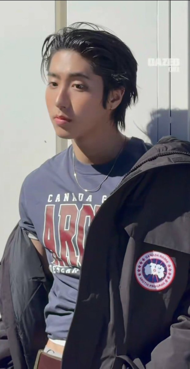 tokkipudding's tweet photo. pretty boy why you so pretty boy https://t.co/ZXPfr3IB51