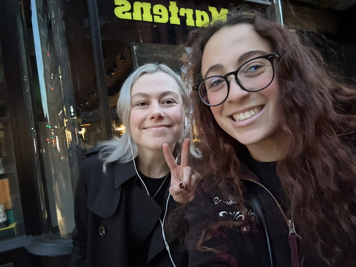 thesecretofval's tweet photo. in front of the doc martens store i’m still not over it https://t.co/CdozO5P6PQ