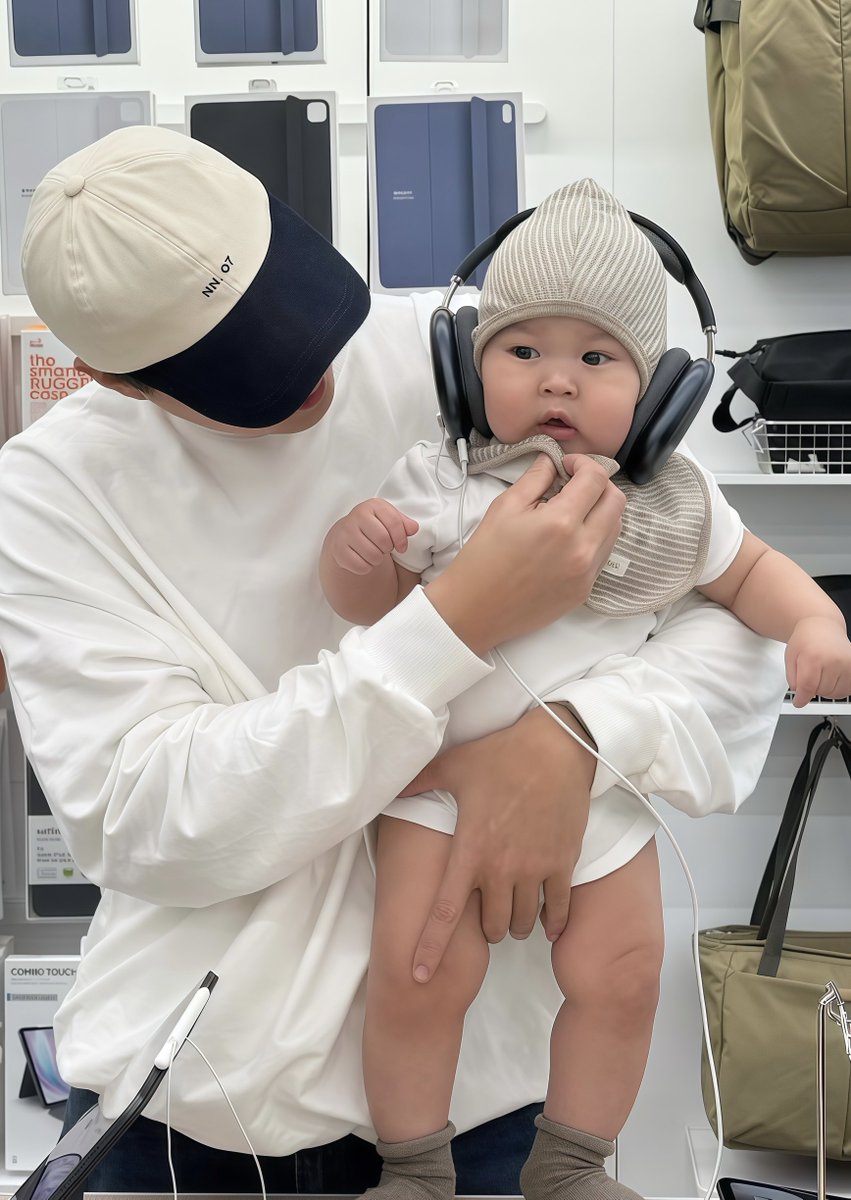 Binunbunni's tweet photo. ลุงต้นของพี่พบรัก🥰 https://t.co/xuzzI5RQ1W