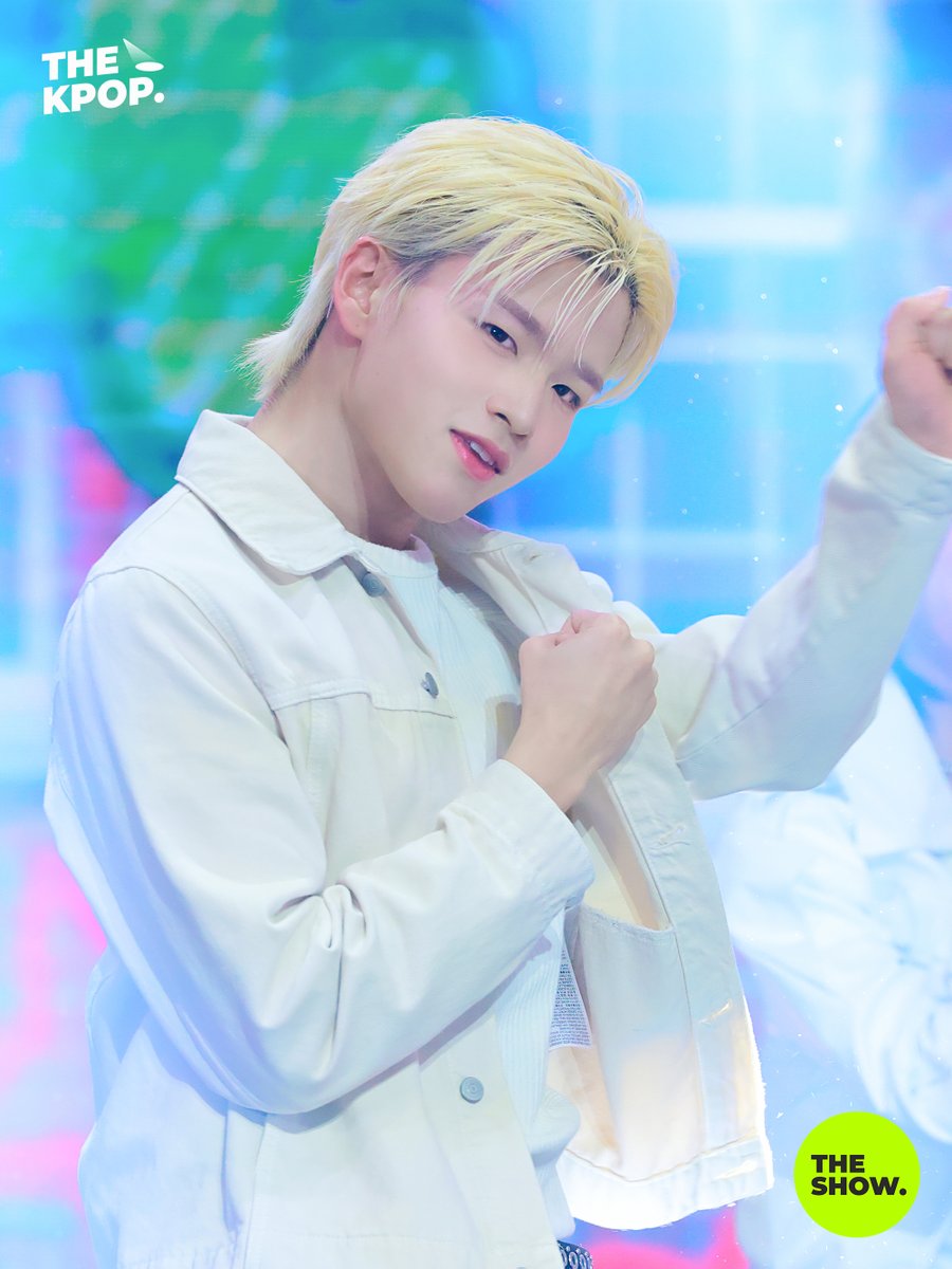 THEKPOP tweet picture