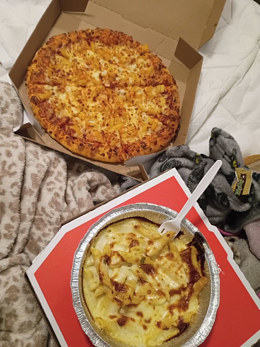 beetaleebee's tweet photo. Bingemas 🫰 #fat https://t.co/bOYN4t4yOb