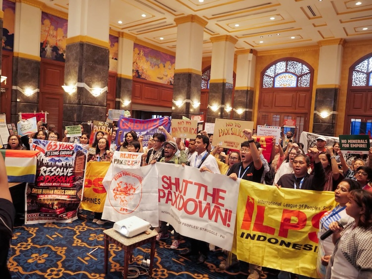 bulatlat's tweet photo. In a statement, the Campaigners of the Peoples Global Campaign (PGC) Against IMF and World  expressed concern over IMF-WB’s push for new technologies, including the widespread adoption of artificial intelligence (AI) in Global South economies.

https://t.co/61cLbjMcFd https://t.co/2ipwPIuANC