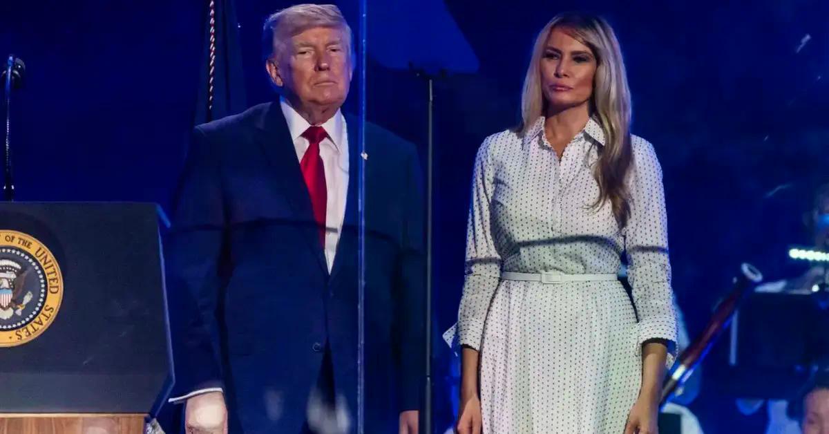 OKMagazine's tweet photo. Body language experts weighed in after Melania Trump appeared to dodge a kiss and Donald Trump joked about her signature in the Rose Garden. https://t.co/8pCaIYVY9e https://t.co/g2xYd63ob3