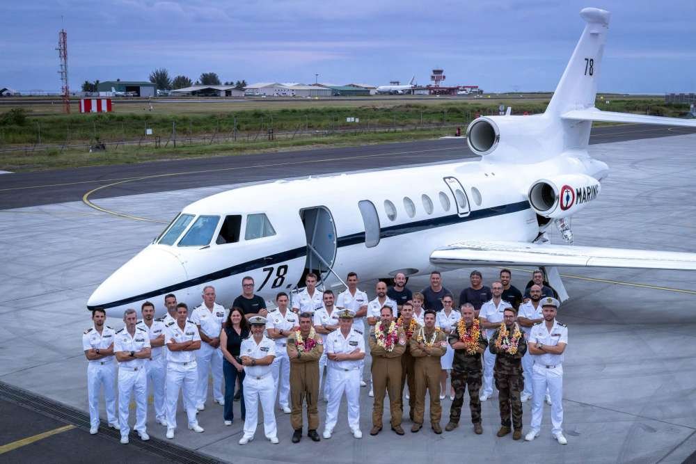 top_force's tweet photo. ✈️⚓️#SURMAR Un troisième Falcon 50M Triton @DassaultFalcon est arrivé en Polynésie française pour les Forces armées en Polynésie française #FAPF https://t.co/gfovOWG1mM https://t.co/WVmQ38uUVv
