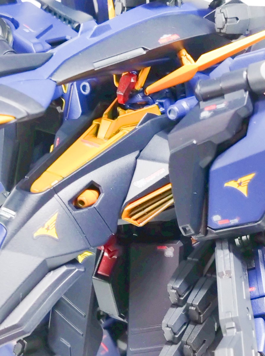 akitegamikyoko5's tweet photo. HGアリュゼウス（ティターンズカラー）完成です！

＃ガンプラ
#ガンプラ好きな人と繋がりたい 
＃閃光のハサウェイ https://t.co/OjDfuFnXAo