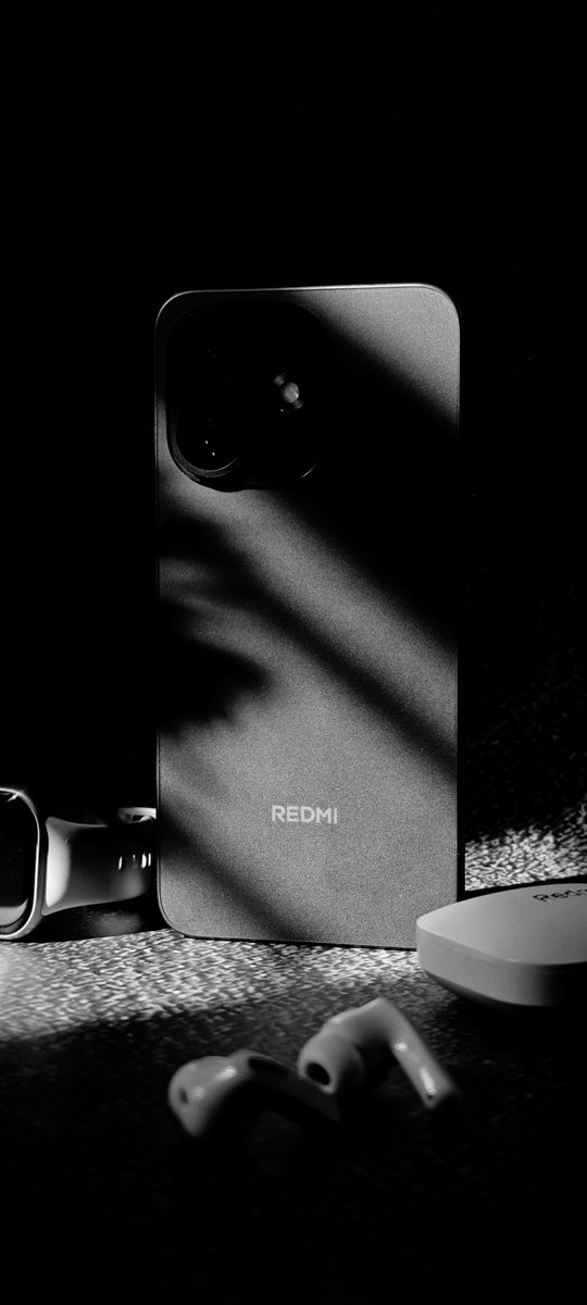 iam_07akash's tweet photo. REDMI Note 17 Pro - Classic Black! Looks gorgeous, TBH!
#REDMINote17ProSeries
@RedmiIndia @Ritij @Snapdragon_IN https://t.co/YvjgVuMWsm