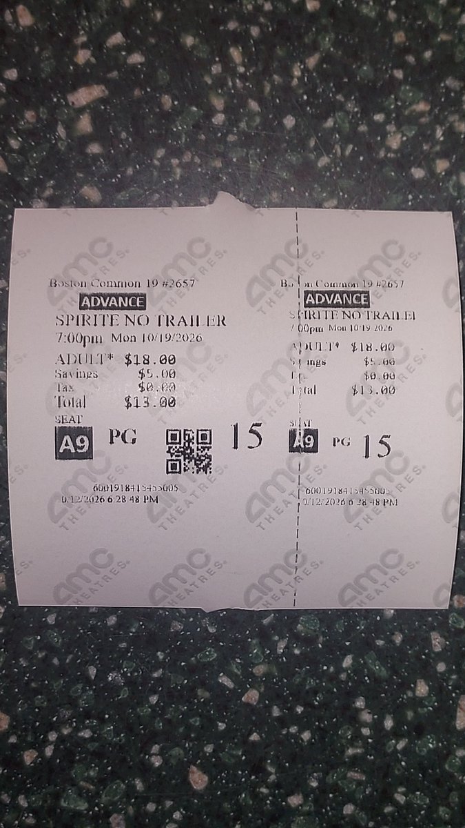MartinMooreUSA's tweet photo. I went to see the 7th and the final Studio Ghibli movie 🎬 🎞 🎥 of this year.

I saw the 25th anniversary of the Academy Award winning movie 🎬 🎞 🎥 this month.

Spirited Away is once again the inspiring grand finale of the Studio Ghibli Fest. https://t.co/zwX7PsAkER