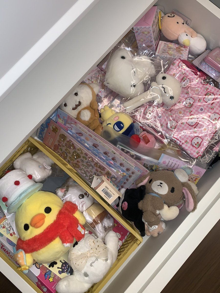 kmforanchan's tweet photo. ( ᐢᢦᐢ ) 🎀🍓⭐️🐬🍒 https://t.co/HKIpH8lsrs