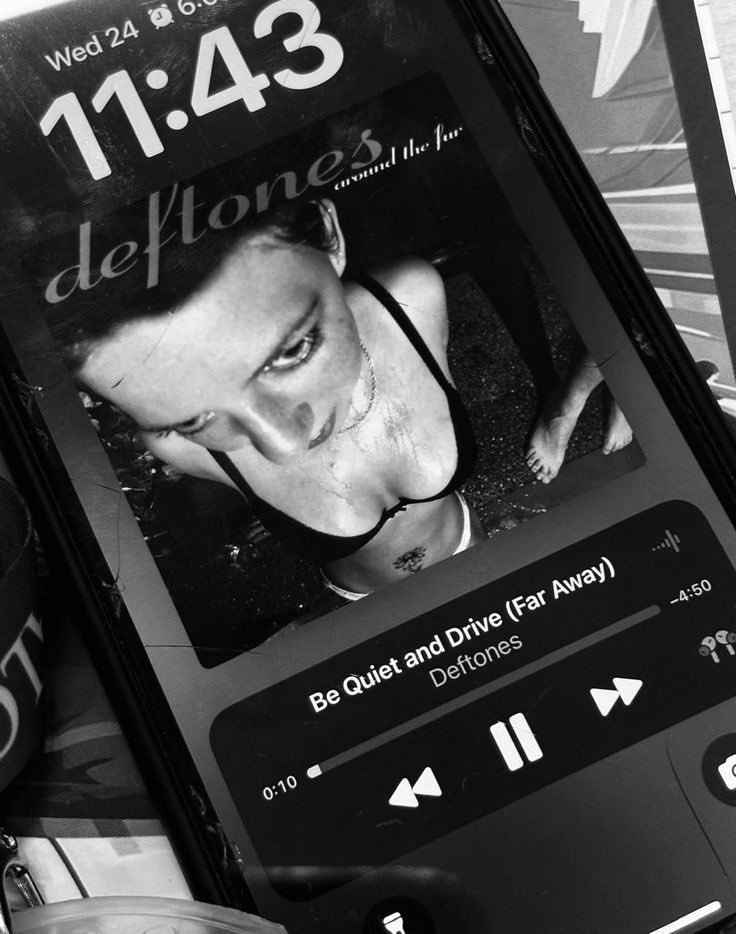 wiewiewiewie_'s tweet photo. ⋆⁺₊✧ #promotwt ; #moothunt ✧₊⁺⋆

☆ looking for new moots
☆ she/her, 23
☆ Deftones &amp; The Weeknd
☆ gym, music, sharks, Ghostface, books, books and more books

#moot https://t.co/Bom2MmP7S9