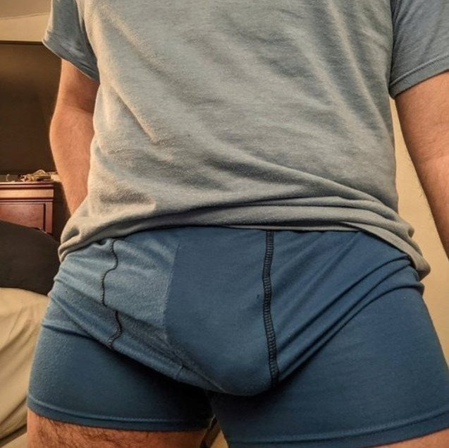 thehuntsky's tweet photo. Fat cock enjoyers? #nsfwtwt https://t.co/PUz3kVyiKc