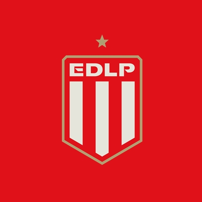 Encu5Futbol's tweet photo. Pregunta para toda Sudamérica: ¿Quién preferís que gane la Libertadores? ¿Estudiantes o Palmeiras? https://t.co/WZaQT9h2WJ