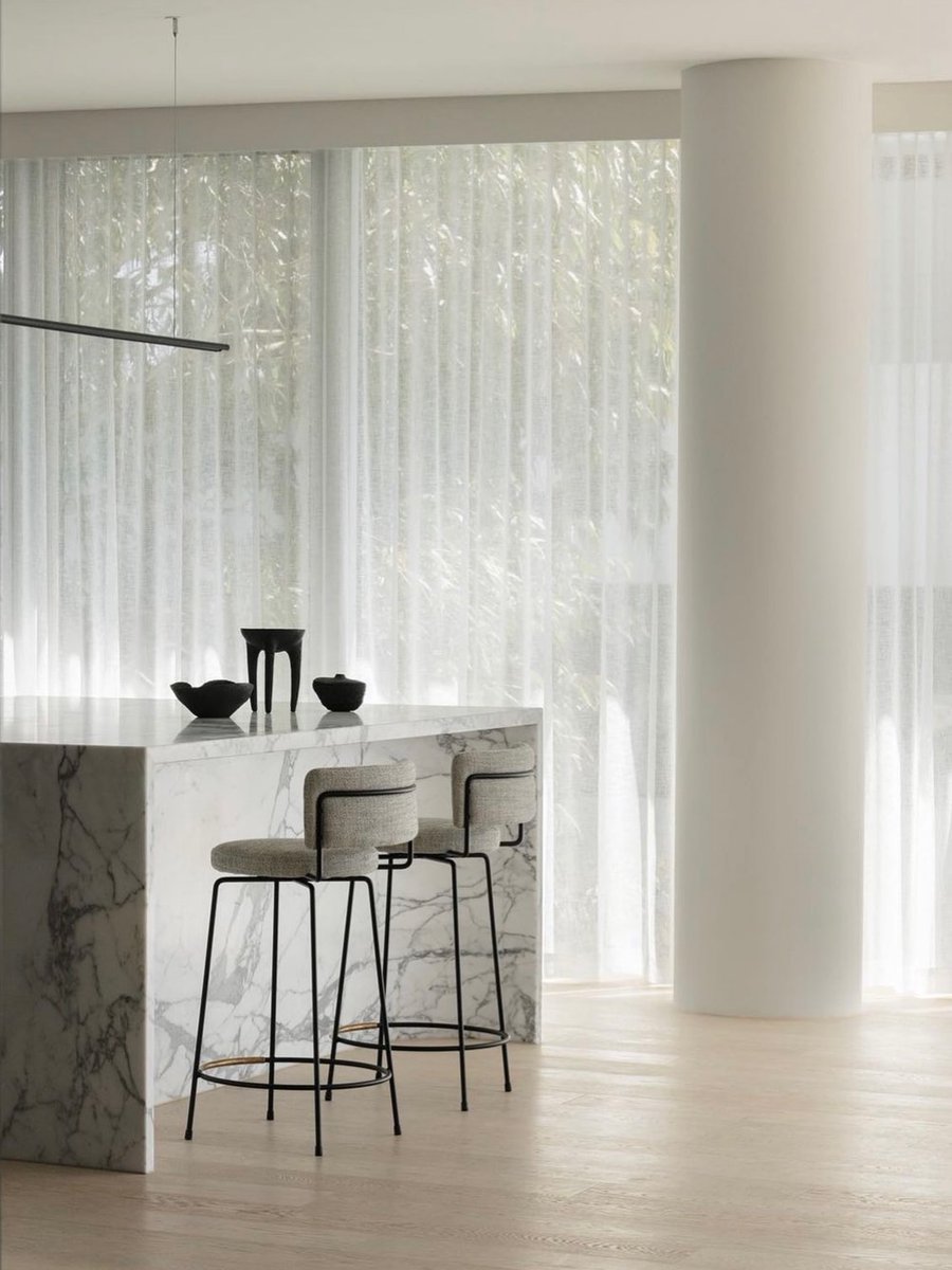 munozadelang9's tweet photo. The timeless language of Italian marble. With its luminous white background and refined grey veining, it brings light, depth and enduring sophistication to contemporary interiors. Each slab reflects generations of Italian craftsmanship. Book your https://t.co/6lPyWs9tK8