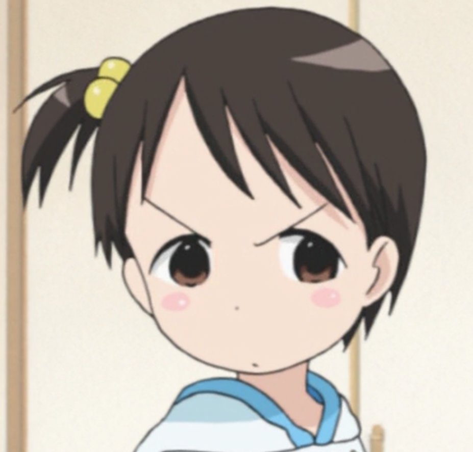 meepster2202's tweet photo. i love how fucking pissed off and upset she looks all the time https://t.co/zNlePKAJun