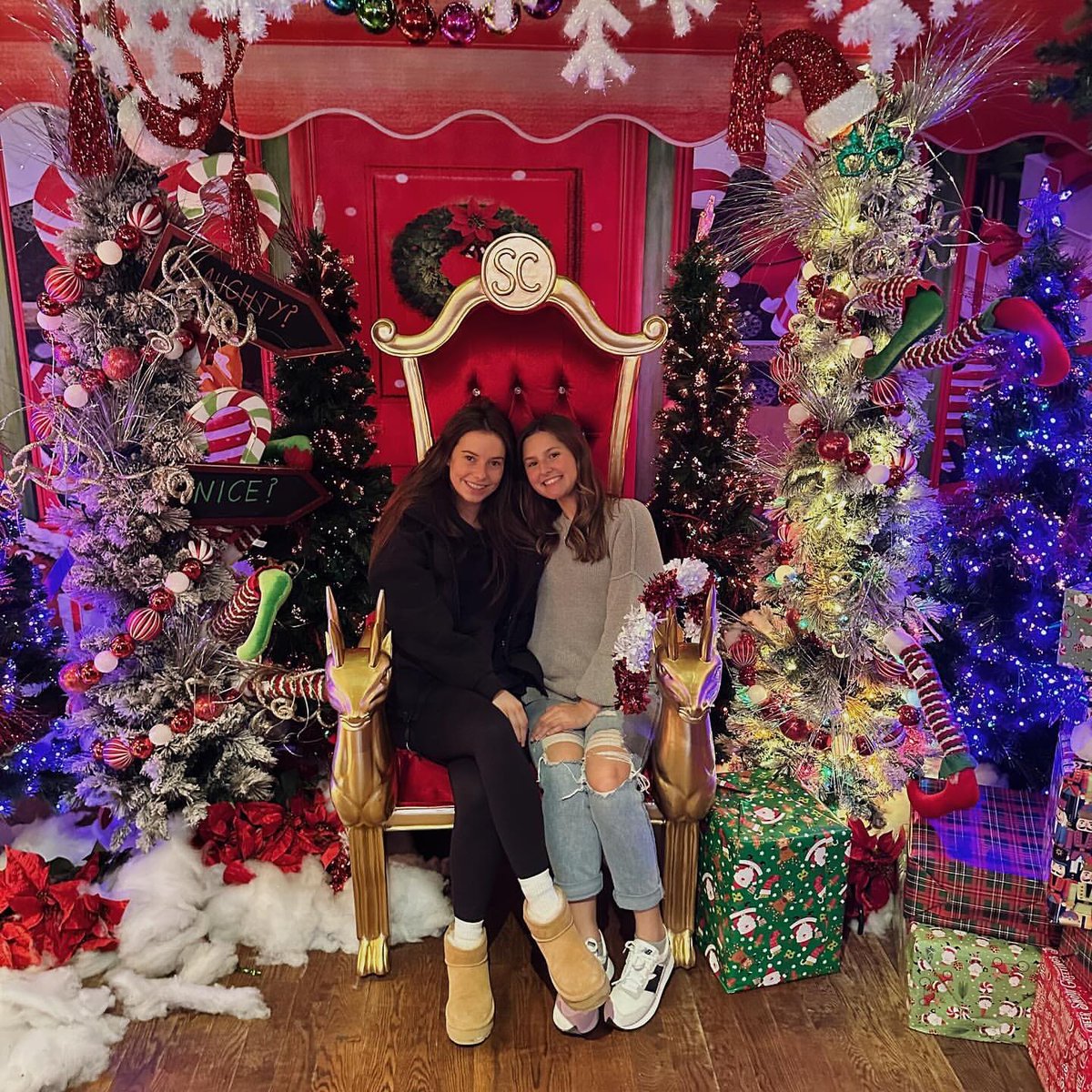 teaganP2003's tweet photo. 🫶🏼 https://t.co/5C4XO43jqK
