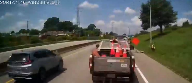 FOX19's tweet photo. Newly released video and investigation notes show the moments leading up to a crash that killed a Cincinnati city worker on the Norwood Lateral. https://t.co/JXed8dd8Op