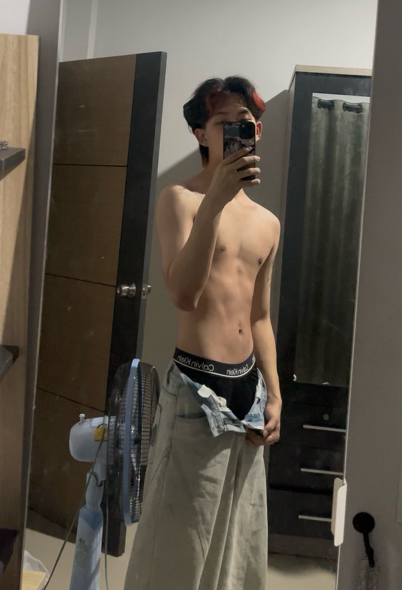lxmends05's tweet photo. ตั้งแต่กลับขอนแก่นมา ก็ยังไม่ได้yedใครเลย😮‍💨 https://t.co/4ejUP4XCvU