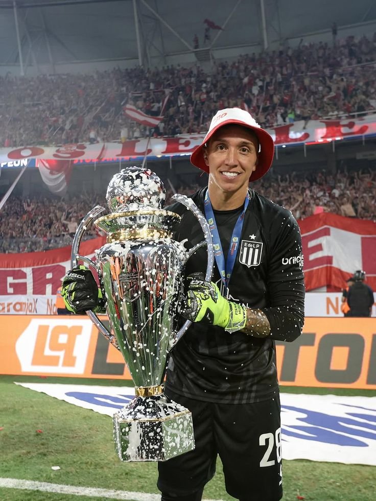 Plus_Beef's tweet photo. Sonríe el fútbol https://t.co/F63qS7bzOZ