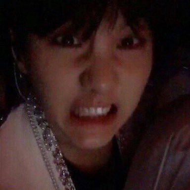 seesawluv___'s tweet photo. Fan         |      Bias https://t.co/2jEsrZcGso