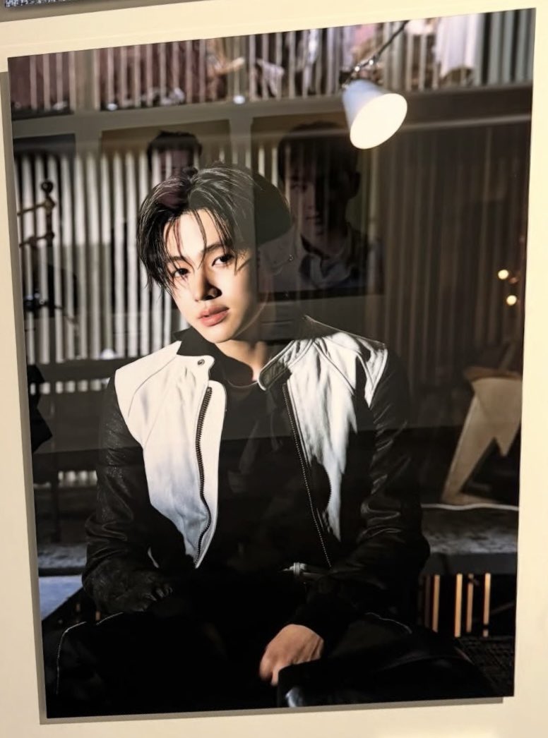 eomseaniee's tweet photo. EOM SEONGHYEON FOR D’FESTA THE ORIGIN!! OMFGGG😭🖤 https://t.co/3NKZF0tkRP