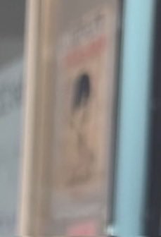 cassxnzel's tweet photo. first look at eugene fitzherbert’s wanted poster in the tangled live action (i think) https://t.co/whGFW8ZtGw