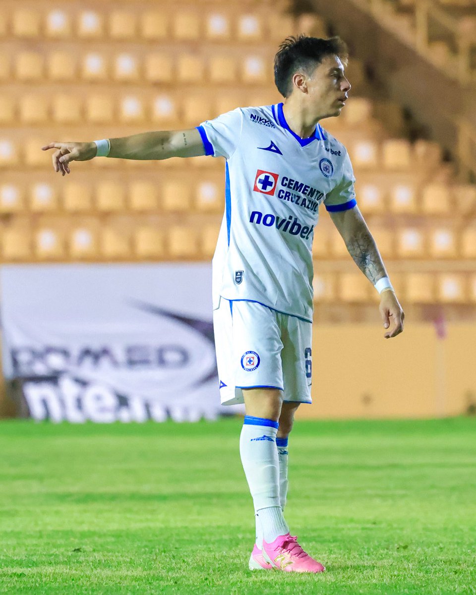 AzulBasicas's tweet photo. A 10’ del final en el Estadio ITO y todo igualado. https://t.co/YxFhTZr4T5