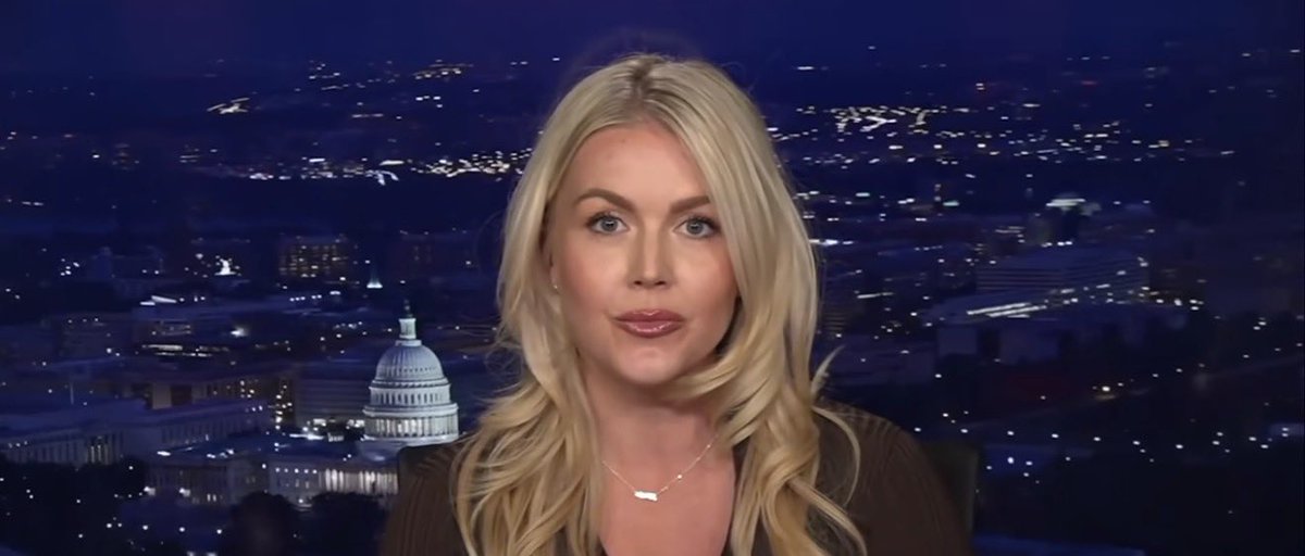 GaryPatriot1776's tweet photo. I think that she was one of the best Press  Secretaries ever! One of a kind! Shes missed! 🇺🇸🇺🇸🇺🇸🇺🇸 https://t.co/ATJSdO4KWa