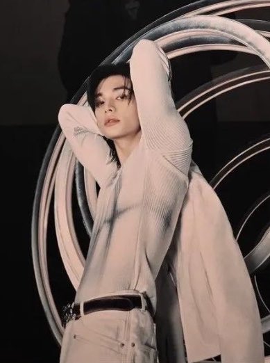 hyunkitte's tweet photo. N TEM JANTA NA CASA DAS HYUNJINAS, VAZEMMM https://t.co/74H7atrTU4