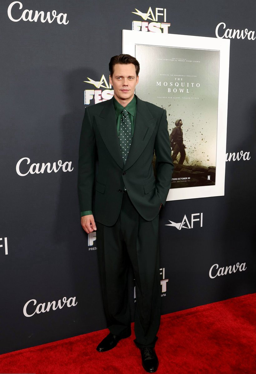 Nenn_mich_chris's tweet photo. Bill Skarsgard at "The Mosquito Bowl" premiere during the AFI FEST 2026 held at TCL Chinese Theatre on October 22, 2026 in Los Angeles, California. https://t.co/WLlmVRDk0B