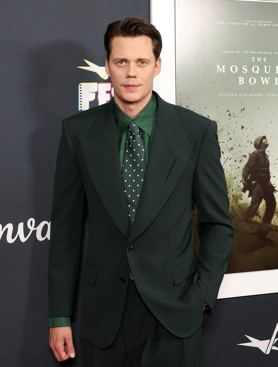 Nenn_mich_chris's tweet photo. Bill Skarsgard at "The Mosquito Bowl" premiere during the AFI FEST 2026 held at TCL Chinese Theatre on October 22, 2026 in Los Angeles, California. https://t.co/WLlmVRDk0B