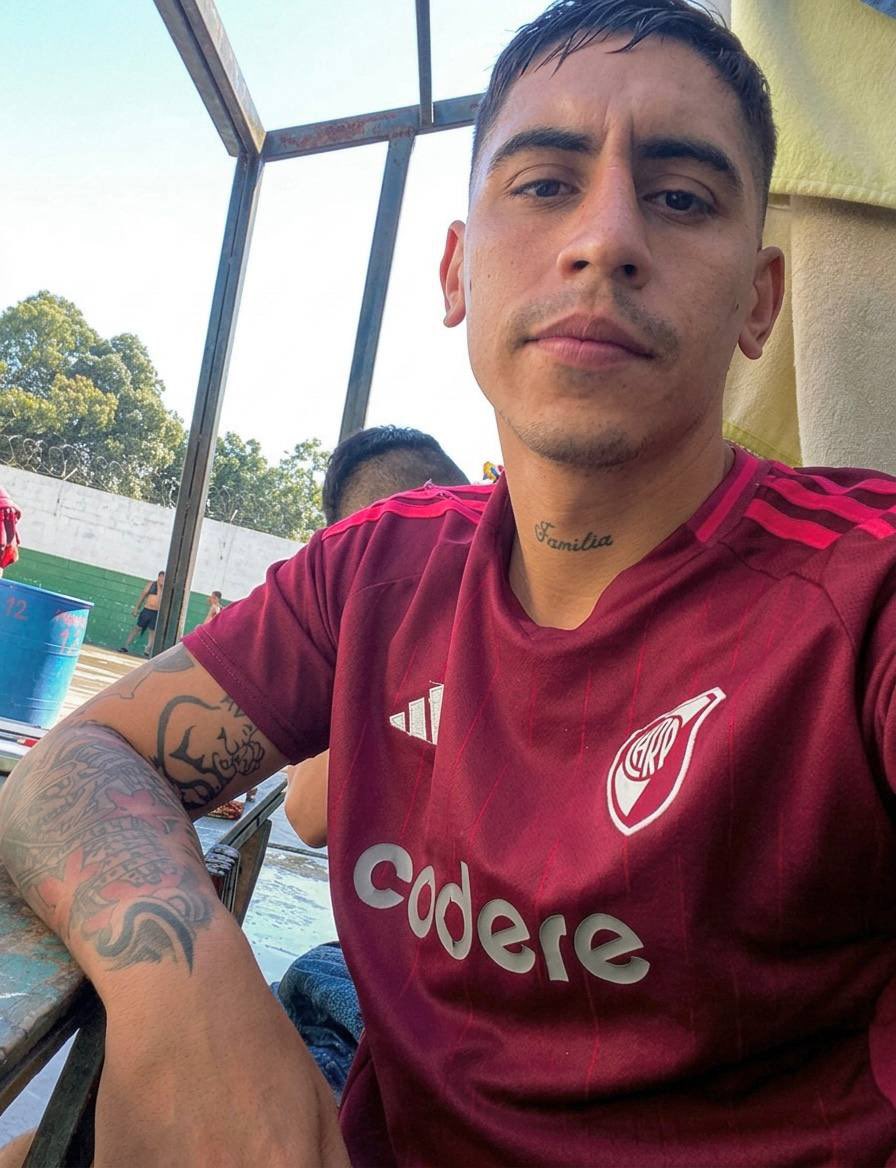 _turrxs_'s tweet photo. Telegram grupo https://t.co/wq5BLL58H9

#presos #preso #turro #villero #villeros #argturros #turrosargentinos #arg #villerohot #gay #turrogay https://t.co/OSU5lbQUTN