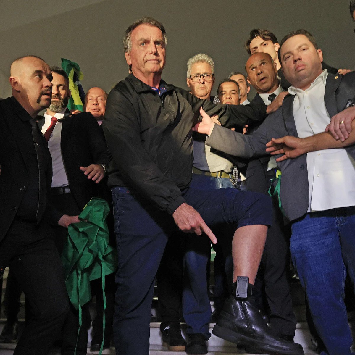 osodrac_333's tweet photo. @o_lexluthor220 Seu ex presidente hoje kkkkkkkkkkkkkk https://t.co/pOueWJjtjb
