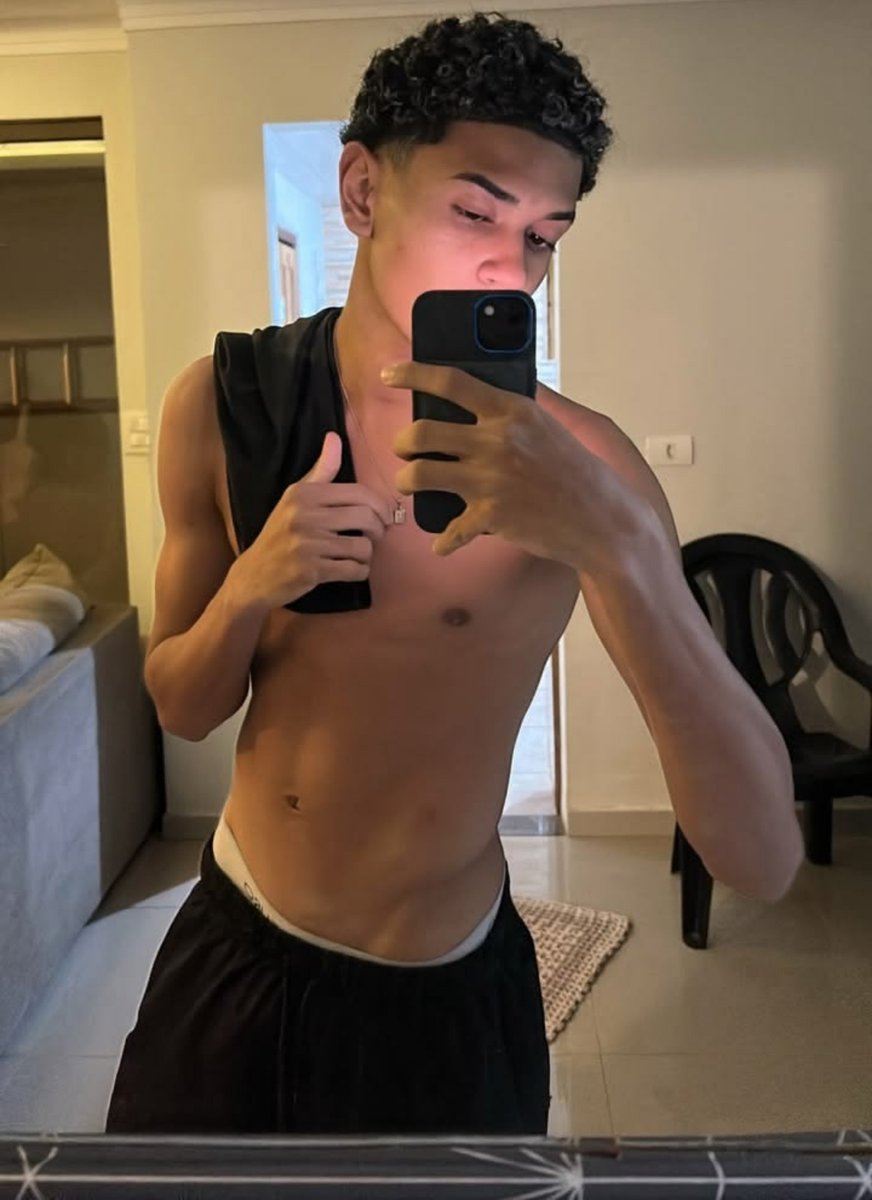 Gabriel34431034's tweet photo. Entrem nesse grupo de broderagem ⚔️🔥🍒 

https://t.co/GVgjnft63n
https://t.co/GVgjnft63n https://t.co/KIdEKleodj