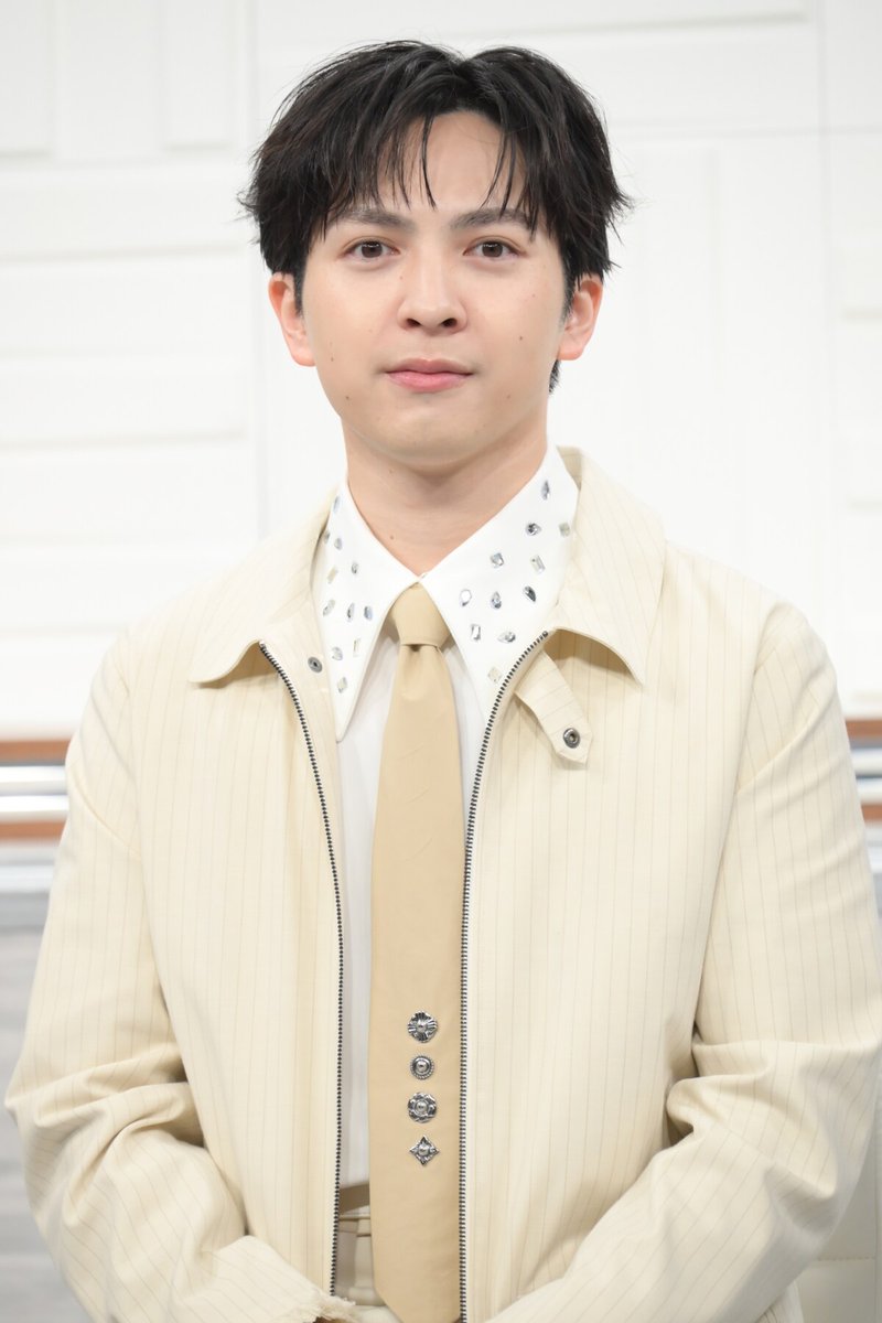 natalie_mu's tweet photo. M!LK吉田仁人と池田彪馬の共演に
“仁人大好き”スパドラメンバーが大盛り上がり！
🐉「カマしてきてくれって言われました（笑）」

💛ドラマ「溺愛」会見【速報版レポート】
https://t.co/3oNeDR4aBS

#ドラマ溺愛 https://t.co/fyPWwHQ38G